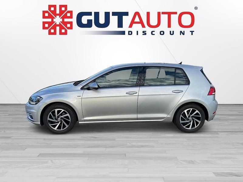 Gebraucht VW Golf VII Comfortline 130 PS (95 kW) 2019 Limousine
