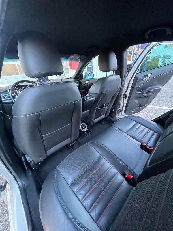 Gebraucht Alfa Romeo Giulietta Quadrifoglio Verde 235 PS (172 kW) 2011 Kleinwagen