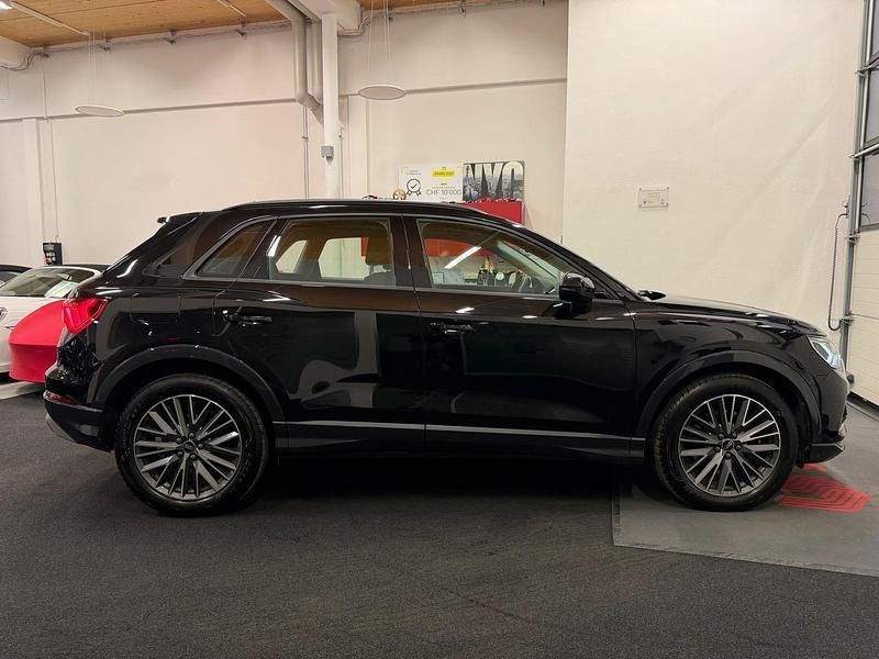 Gebraucht Audi Q3 Advanced 245 PS (180 kW) 2022 Schwarz SUV