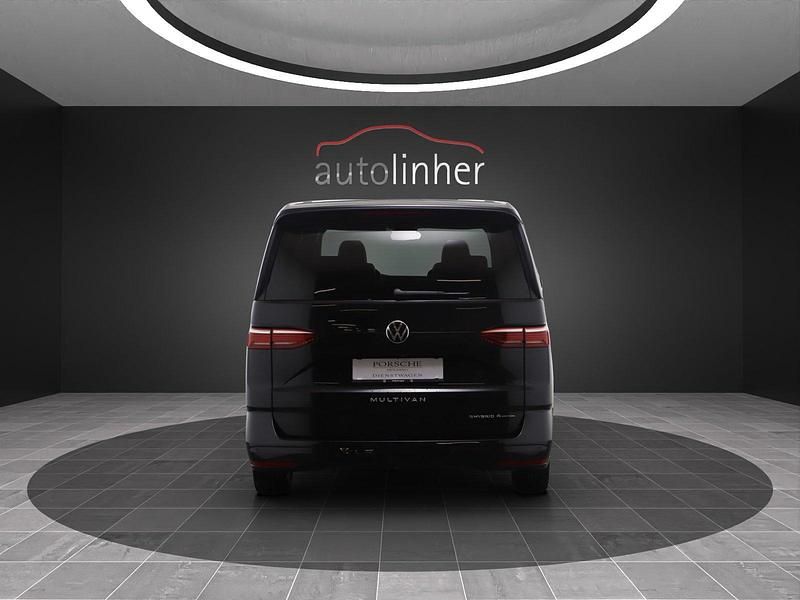 Gebraucht VW Multivan 245 PS (180 kW) 2025 Van