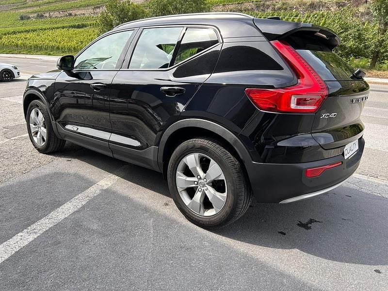 Gebraucht Volvo XC40 Momentum 197 PS (144 kW) 2020 SUV