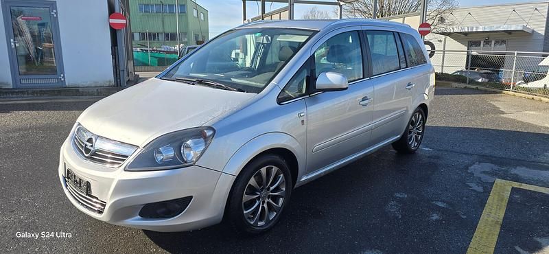 Gebraucht Opel Zafira 140 PS (102 kW) 2010 Van / Kleinbus
