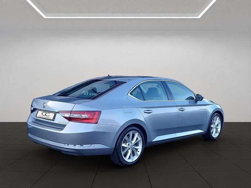 Gebraucht Skoda Superb Style 150 PS (110 kW) 2015 Limousine
