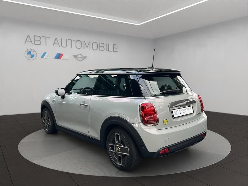 Gebraucht Mini Cooper SE 135 kW (184 PS) 2020 Weiss Kleinwagen