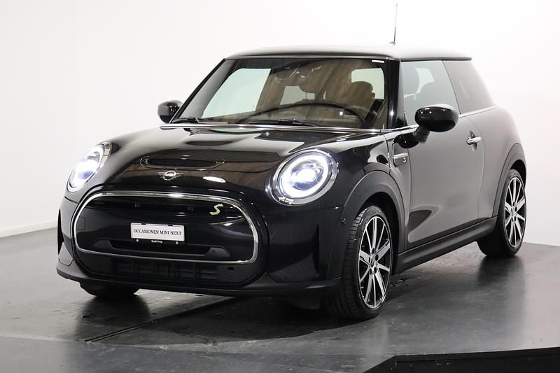 Gebraucht Mini Cooper SE 135 kW (184 PS) 2021 Schwarz Kleinwagen