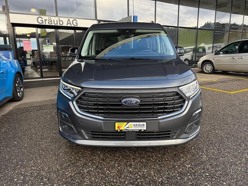Gebraucht Ford Tourneo Connect Titanium 114 PS (83 kW) 2022 Van / Kleinbus
