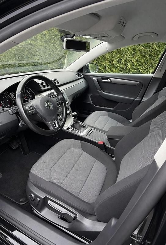 Gebraucht VW Passat Comfortline 140 PS (102 kW) 2012 Kombi