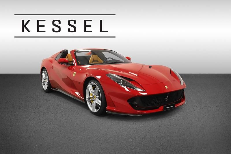 Rot Gebraucht 2022 Ferrari 812 Cabrio | CHF 424’000 (Superpreis) - Bild 1/4