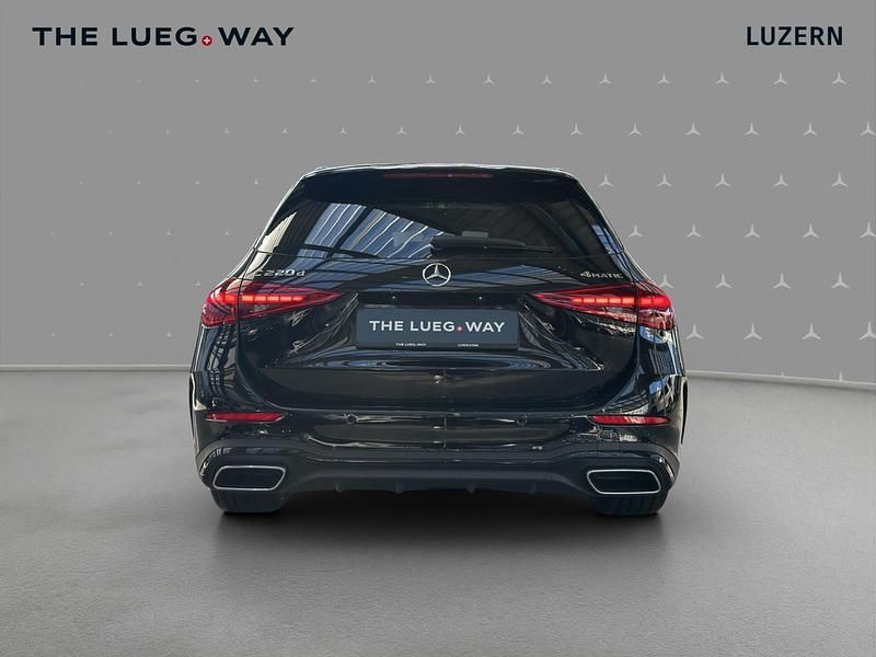 Neu Mercedes C220 197 PS (144 kW) 2026 Schwarz Kombi