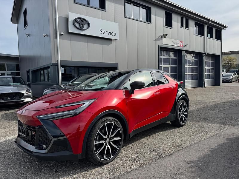 Rot Gebraucht 2024 Toyota C-HR Sport SUV | CHF 38’900 (Fairer Preis) - Bild 1/4