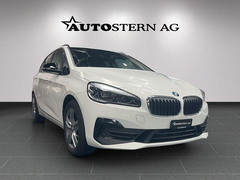 Gebraucht BMW 218 Active Tourer Advantage 150 PS (110 kW) 2020 Weiss Van / Kleinbus