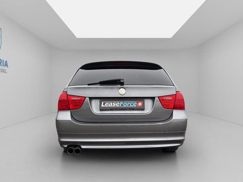 Gebraucht BMW 325 Comfort Edition 218 PS (160 kW) 2008 Kombi