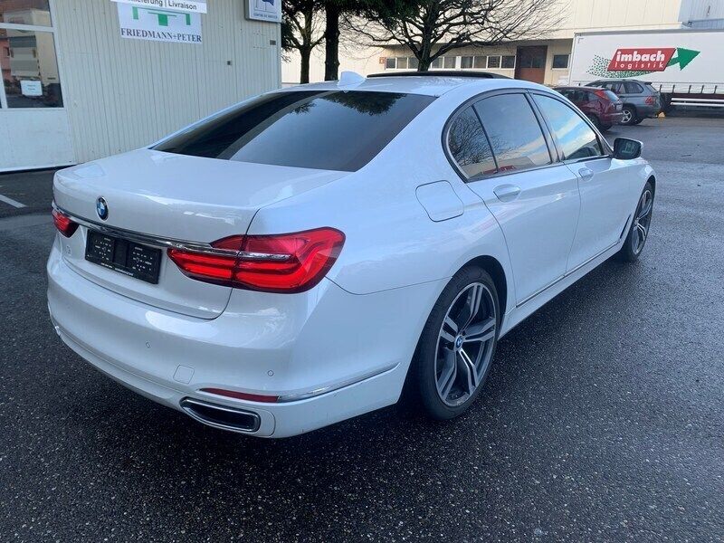 Gebraucht BMW 730 265 PS (194 kW) 2017 Limousine