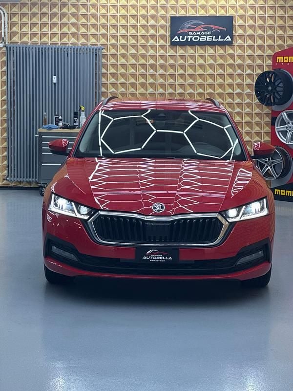 Gebraucht Skoda Octavia SportLine 150 PS (110 kW) 2021 Kombi
