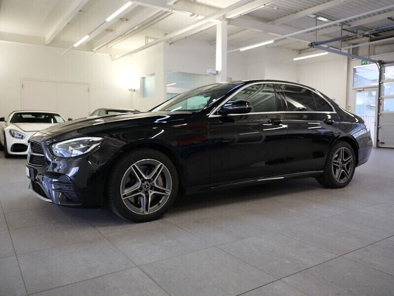 Gebraucht Mercedes E300 AMG line 194 PS (142 kW) 2020