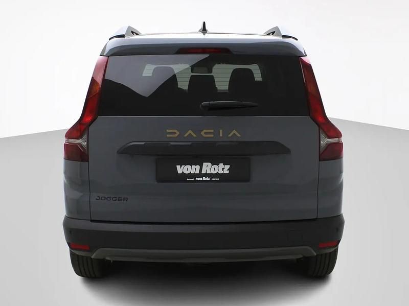 Gebraucht Dacia Jogger Extreme 110 PS (80 kW) 2026 Gray Van / Kleinbus