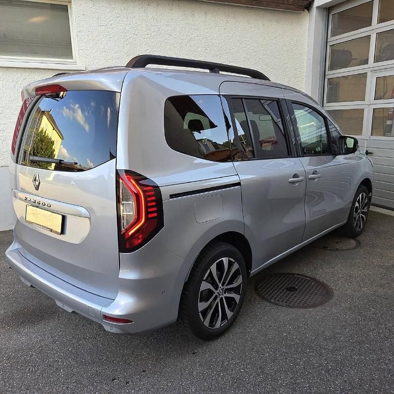 Gebraucht Renault Kangoo Techno 130 PS (95 kW) 2023 Van / Kleinbus