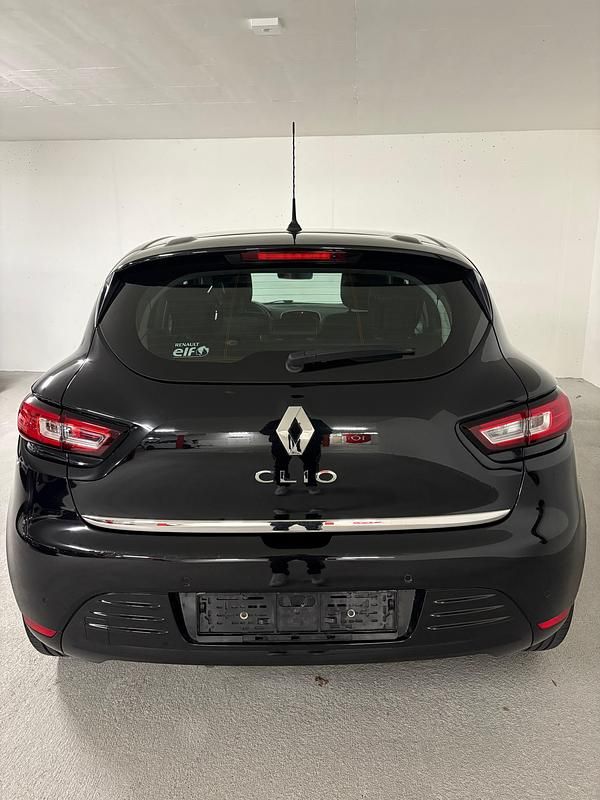 Gebraucht Renault Clio IV Intens 90 PS (66 kW) 2019