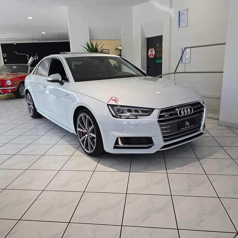 Gebraucht Audi S4 Comfort 353 PS (259 kW) 2018 Weiss Limousine