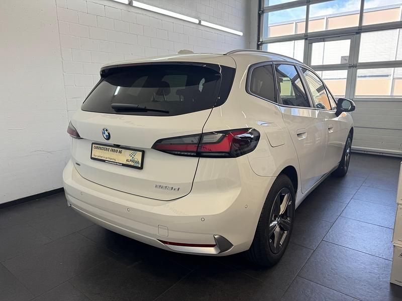 Gebraucht BMW 223 Active Tourer 197 PS (144 kW) 2023 Van / Kleinbus