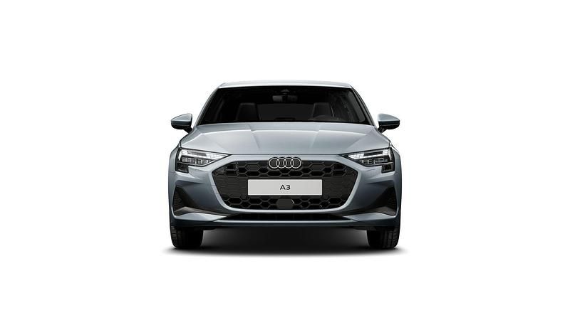 Gebraucht Audi A3 Sportback e-tron Attraction 150 PS (110 kW) 2024 Kleinwagen