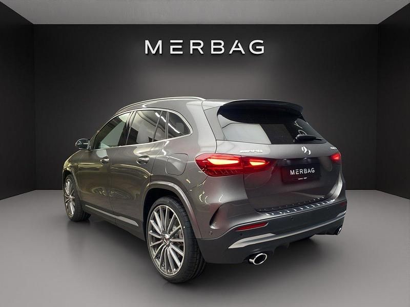 Neu Mercedes GLA35 AMG AMG 306 PS (225 kW) 2025 SUV