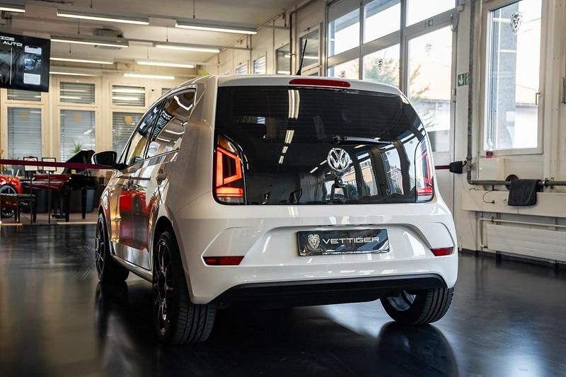 Gebraucht VW up! move up! 68 PS (50 kW) 2016 Kleinwagen