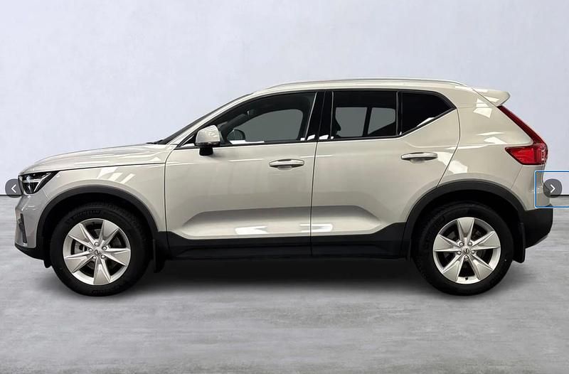 Gebraucht 2023 Volvo XC40 Core SUV | CHF 34’900 (Fairer Preis) - Bild 1/4