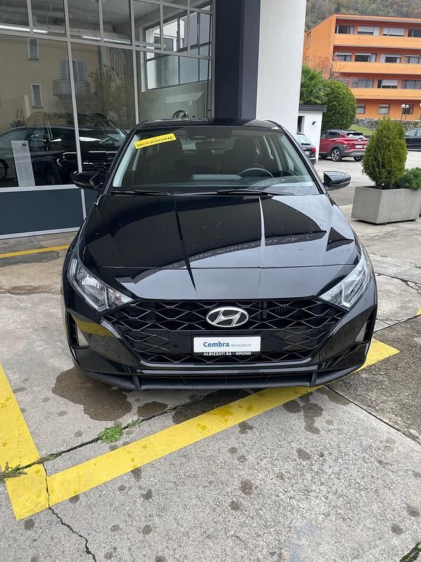 Gebraucht Hyundai i20 100 PS (73 kW) 2023
