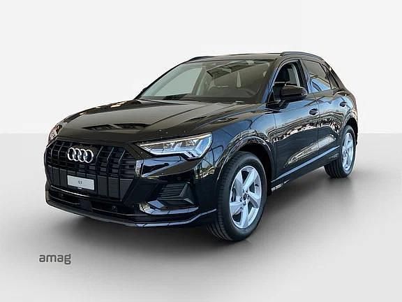 Mythosschwarz metallic Neu 2025 Audi Q3 Ambiente SUV | CHF 49’900 (Guter Preis) - Bild 1/4