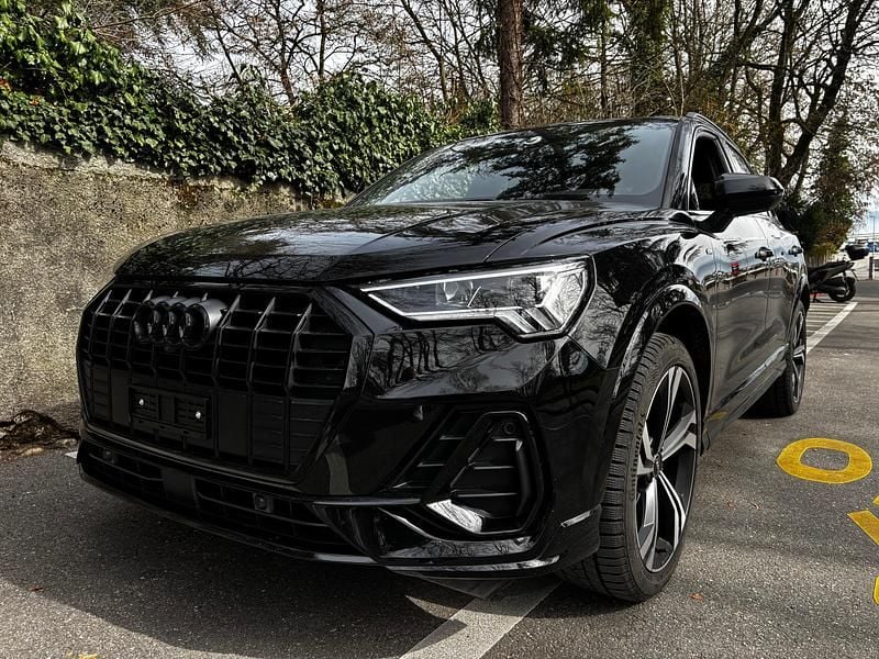 Gebraucht Audi Q3 Attraction 150 PS (110 kW) 2022 SUV