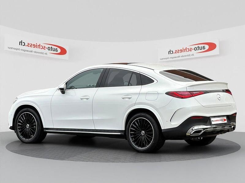 Gebraucht Mercedes GLC300 AMG line 269 PS (197 kW) 2024 Coupé