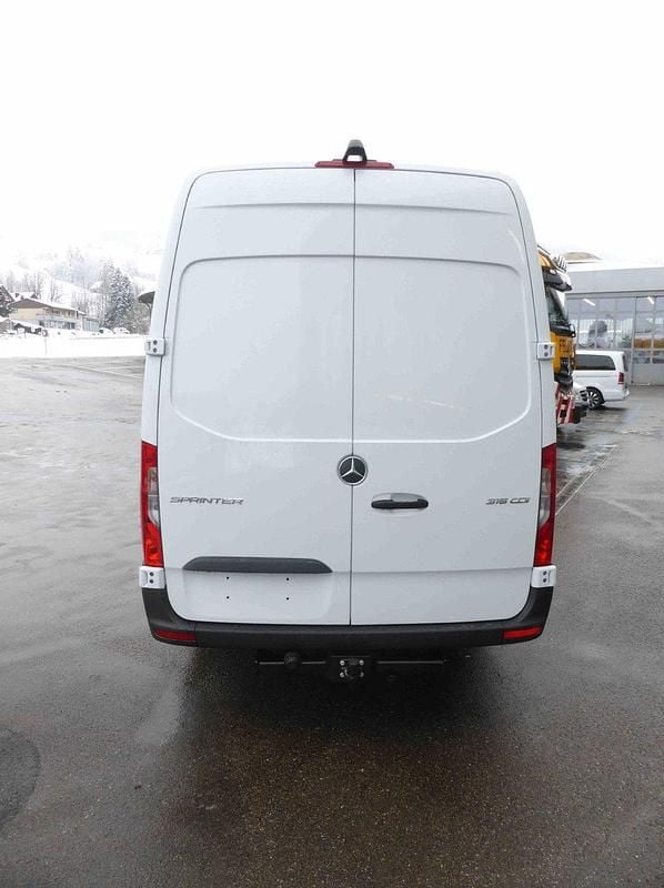 Gebraucht Mercedes Sprinter 150 PS (110 kW) 2024 Van