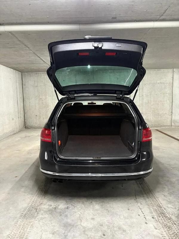 Gebraucht VW Passat Highline 140 PS (102 kW) 2013 Kombi