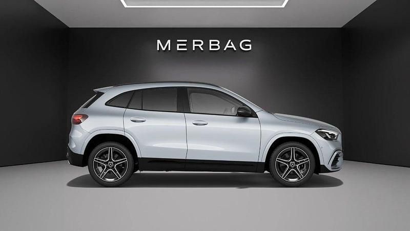 Neu Mercedes GLA220 190 PS (139 kW) 2025 Weiss SUV