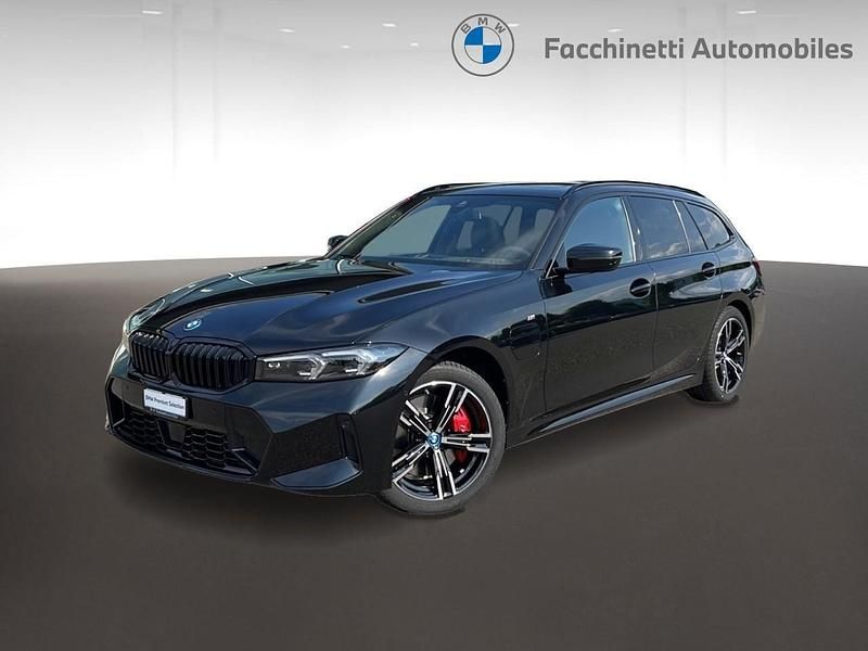 Schwarz Gebraucht 2024 BMW 320e M Sport Kombi | CHF 49’990 - Bild 1/4