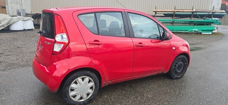 Gebraucht Suzuki Splash 65 PS (47 kW) 2009 Kleinwagen