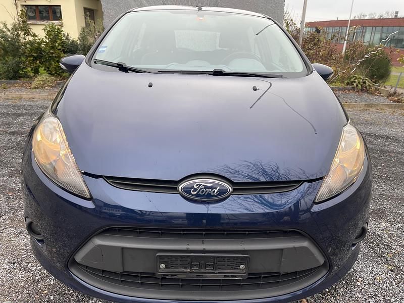 Gebraucht 2011 Ford Fiesta Colourline | CHF 1’800 (Etwas zu teuer) - Bild 1/4