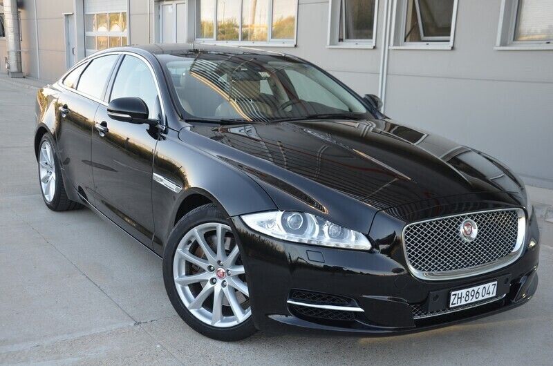 Gebraucht 2014 Jaguar XJ Premium Luxury Limousine | CHF 19’897 - Bild 1/4