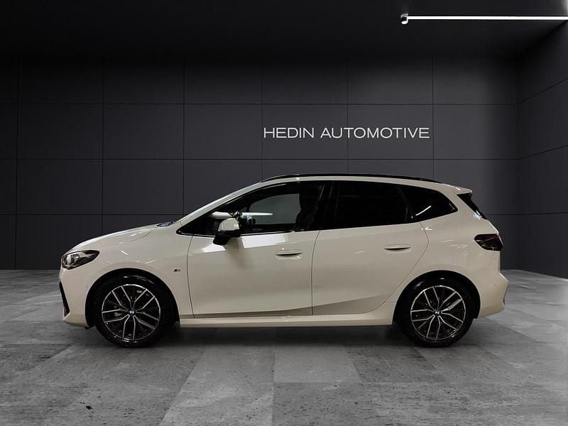 Gebraucht BMW 218 Active Tourer Comfort Edition 150 PS (110 kW) 2025 Weiss Van / Kleinbus