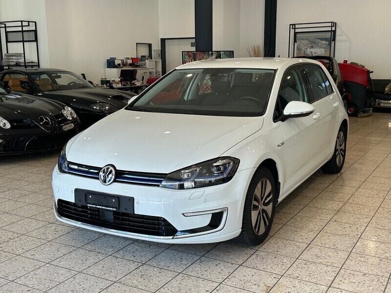 Gebraucht VW e-Golf 100 kW (136 PS) 2019 Kleinwagen