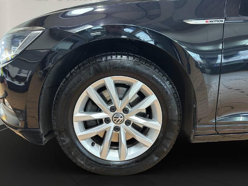 Gebraucht VW Passat Comfortline 190 PS (139 kW) 2018 Schwarz Kombi