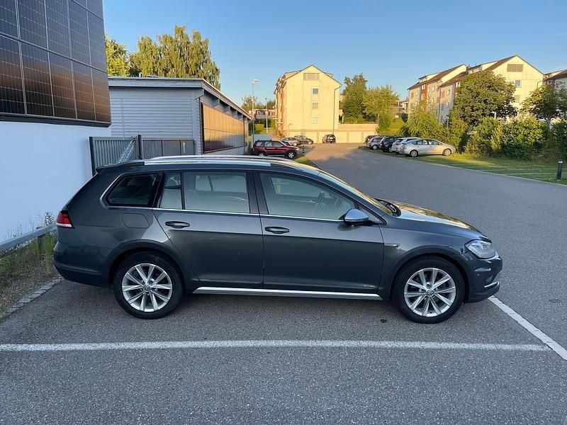 Gebraucht VW Golf Alltrack 184 PS (135 kW) 2018 Kombi