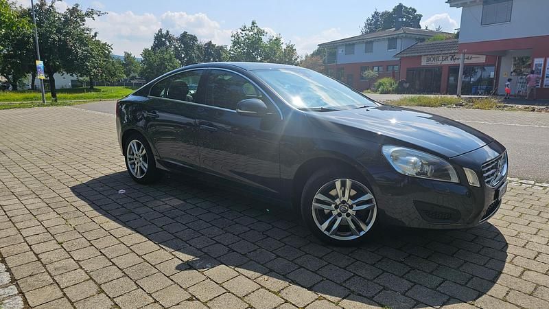 Gebraucht 2011 Volvo S60 Momentum Limousine | CHF 5’500 - Bild 1/4