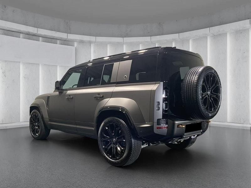 Neu Land Rover Defender 635 PS (467 kW) 2026 SUV