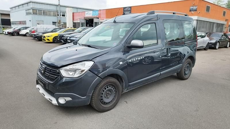 Gebraucht 2020 Dacia Dokker Stepway Van | CHF 2’997 - Bild 1/4