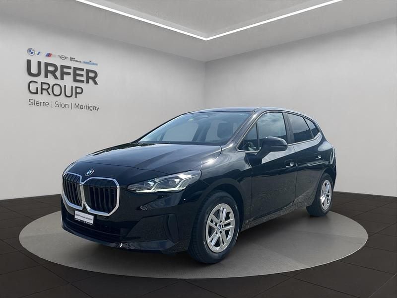Gebraucht BMW 218 Active Tourer Sport Line 150 PS (110 kW) 2022 Schwarz Van / Kleinbus