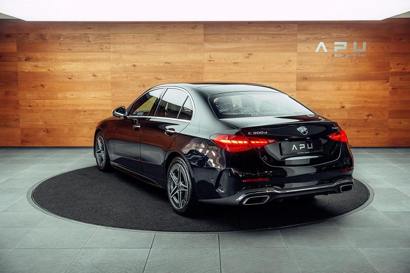 Gebraucht Mercedes C300e AMG line 265 PS (194 kW) 2024 Limousine