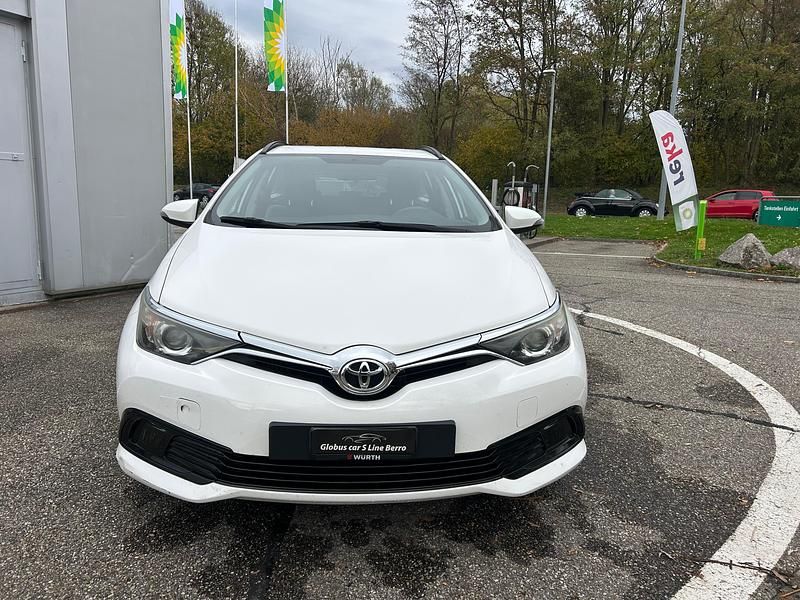 Gebraucht 2016 Toyota Auris Touring Sports Active Kombi | CHF 5’600 - Bild 1/4
