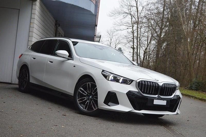 Gebraucht 2025 BMW 520 M Sport Kombi | CHF 49’600 (Superpreis) - Bild 1/4